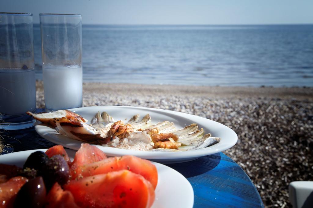 Evoikos Beach & Resort Livanátai Eksteriør billede