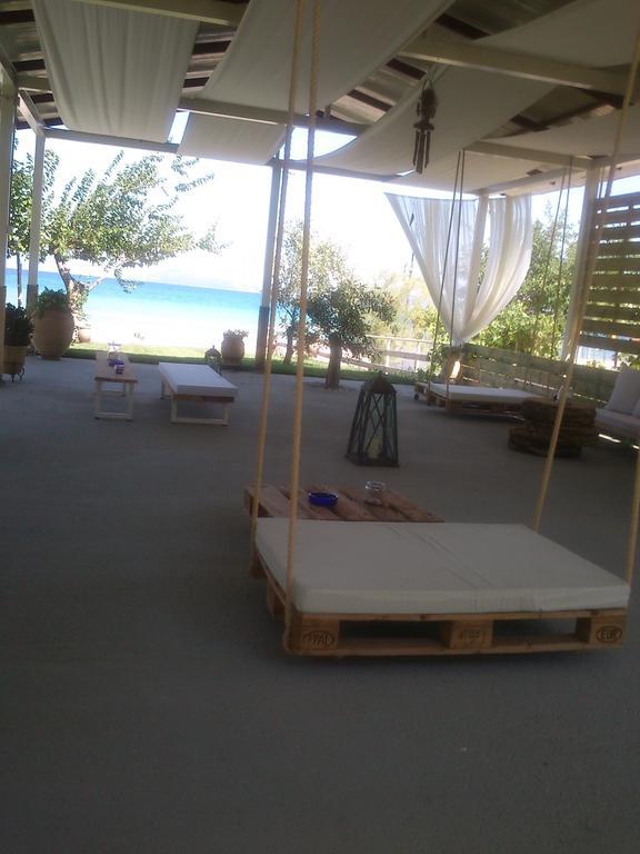 Evoikos Beach & Resort Livanátai Eksteriør billede