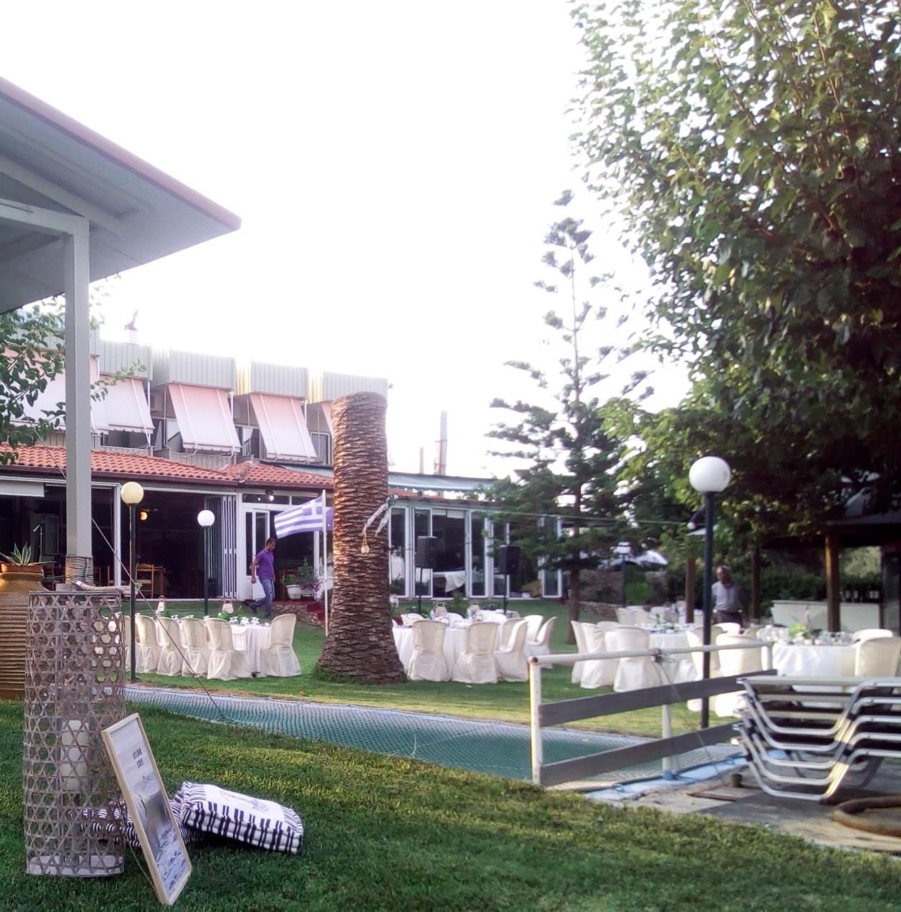 Evoikos Beach & Resort Livanátai Eksteriør billede